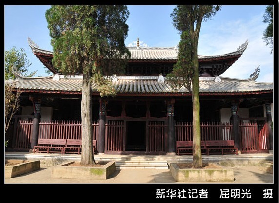 古建筑瑰宝:鲁甸拖姑清真寺