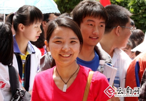 组图:云南今年有22.1万考生参加高考