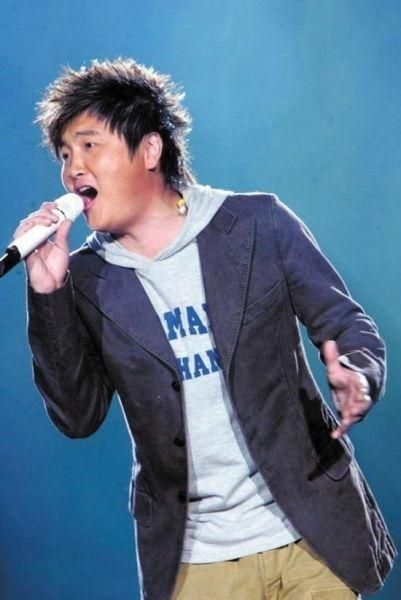 冯提莫收入多少_明星月收入多少