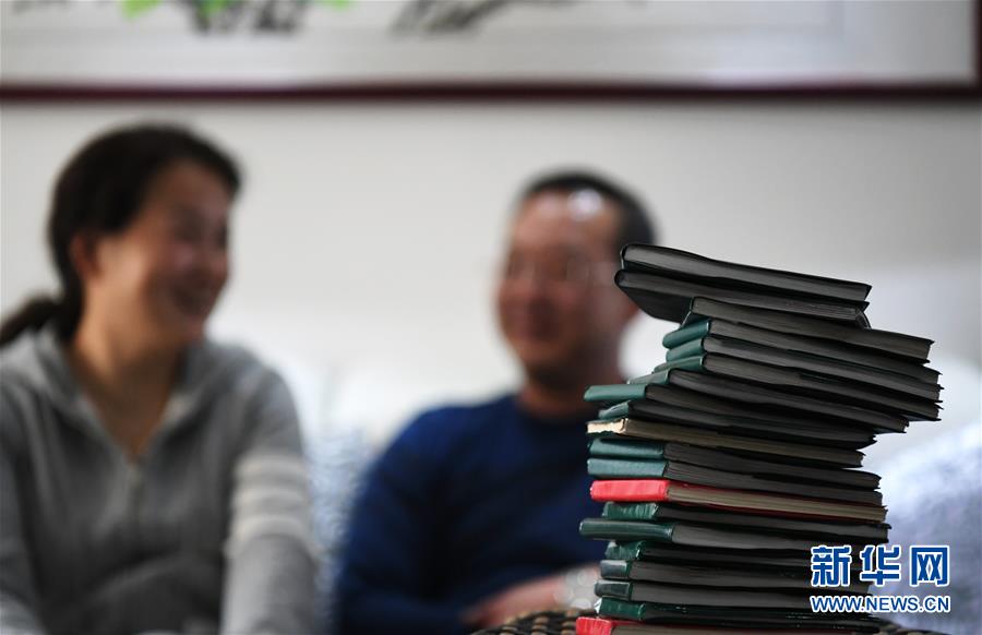 （新春走基层·图片故事）（2）“今年过年又见不着了”