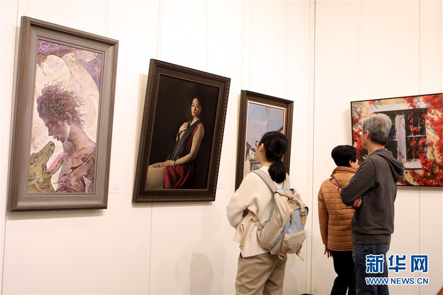 （XHDW）（3）第二届亚洲美术双年展在香港揭幕　