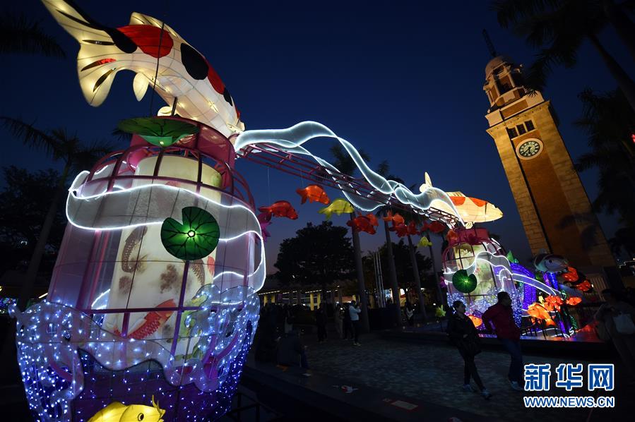 （文化）（3）香港举行春节彩灯展
