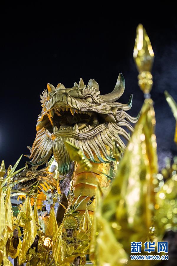 （国际）（4）巴西老牌桑巴舞校以中国主题亮相里约狂欢节