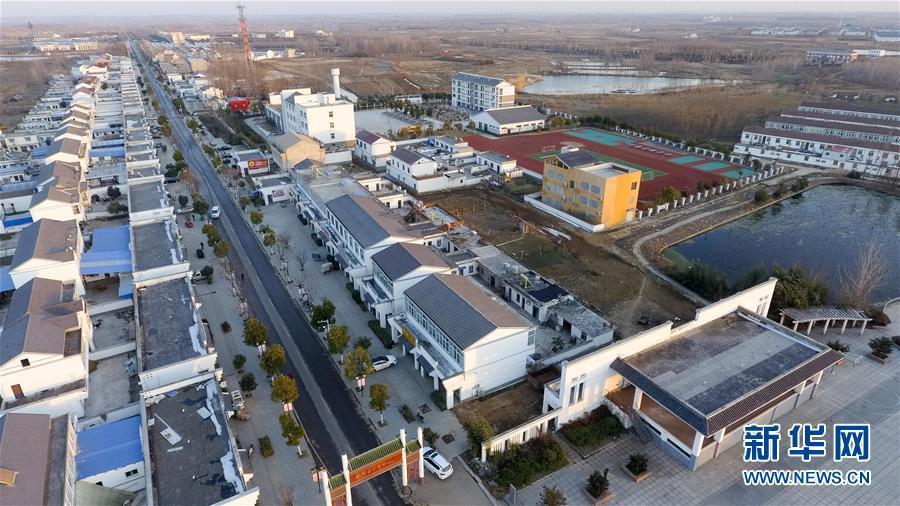 （新华全媒头条·纪念改革开放40年特稿·图文互动）（1）向着新航程扬帆奋进！——从小岗精神看中国改革开放40年