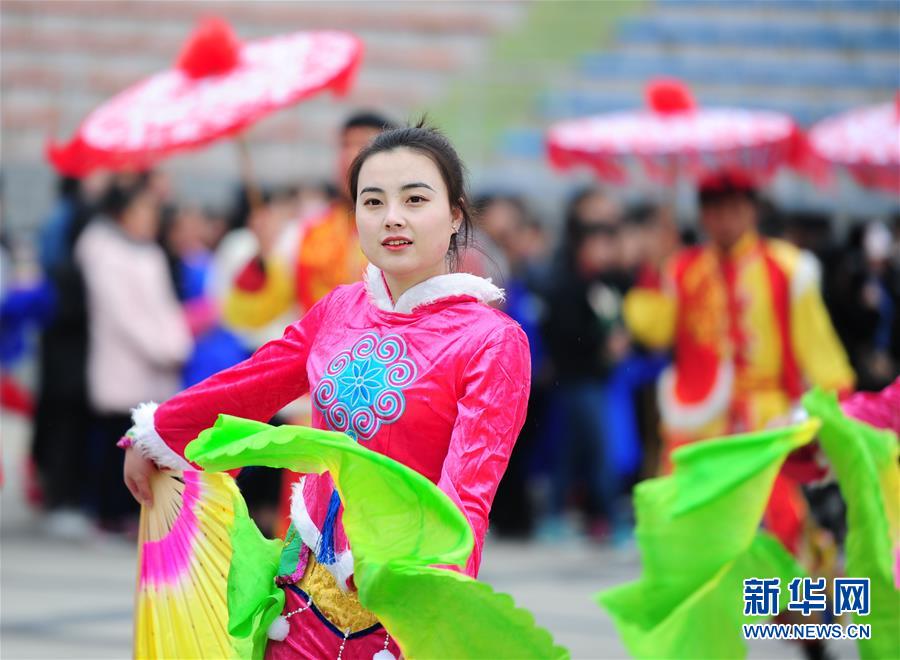 （新春走基层）（5）陕西延安：民俗汇演贺新春