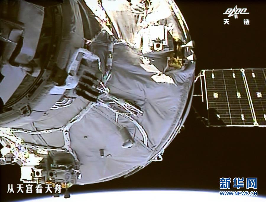 （聚焦历史性成就和变革·特稿·图文互动）（7）加速迈向国际第一方阵——我国五年来科技创新成就巡礼 