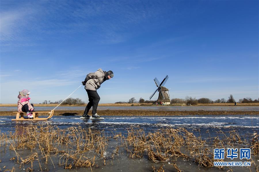 （国际）（1）寒流让荷兰滑冰爱好者重返天然冰场