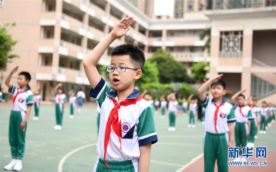 广州:小学低年级学生开学复课