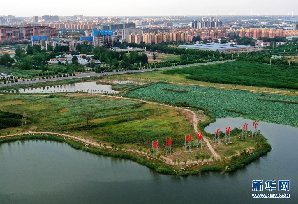 这是6月18日在河南省兰考县黄河湾风景区拍摄的黄河(无人机照片).